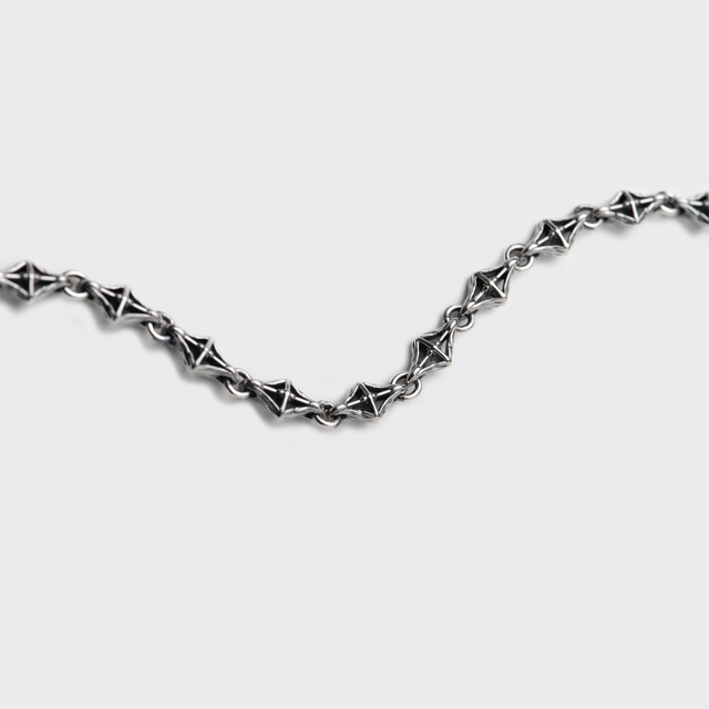 Form Bracelet